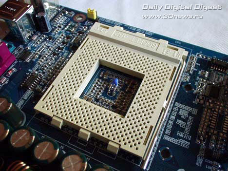 MB Jetway V266A Socket