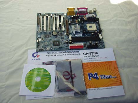 Gigabyte 8SRX inbox