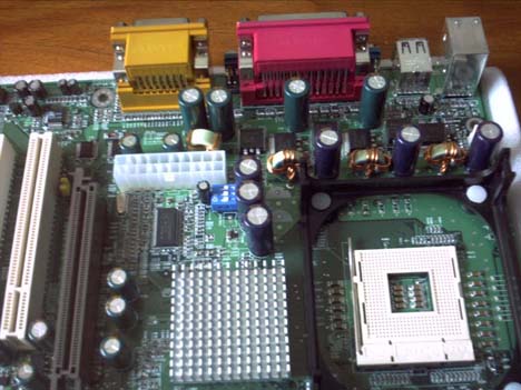 Epox 4SDA+ Corner