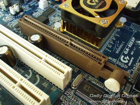 Gigabyte 8IEXP AGP