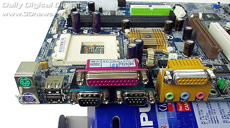 Gigabyte GA-7VRX back panel