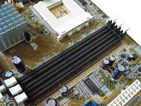 Asus A7V8X Dimm