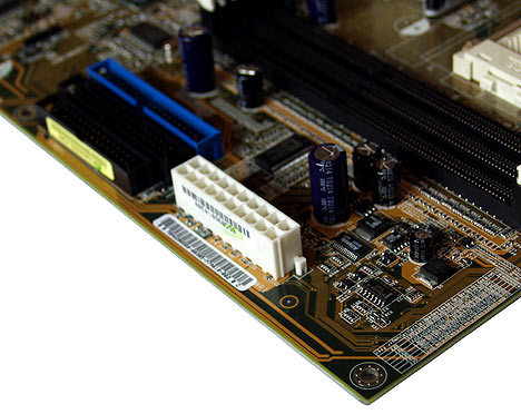 Asus A7V8X IDE
