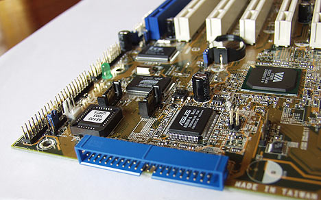 Asus A7V8X Raid/IDE