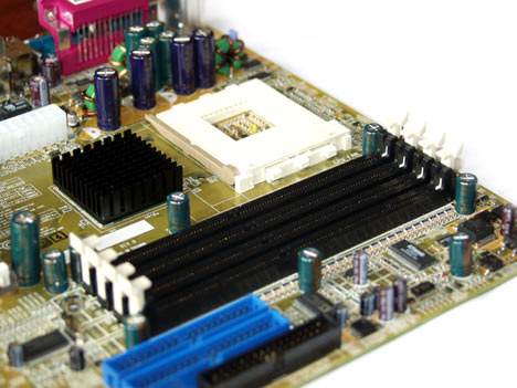 DFI AD77 Infinity DIMMs