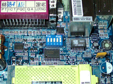 Gigabyte 7VAXP Dip