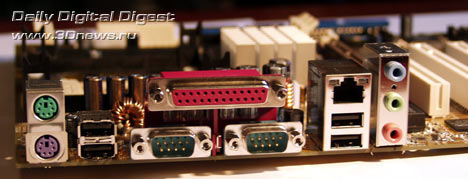Asus P4PE Back panel
