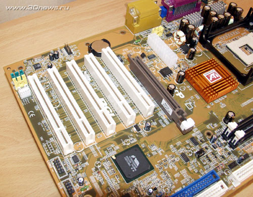 Sapphire A4-A985 Slots