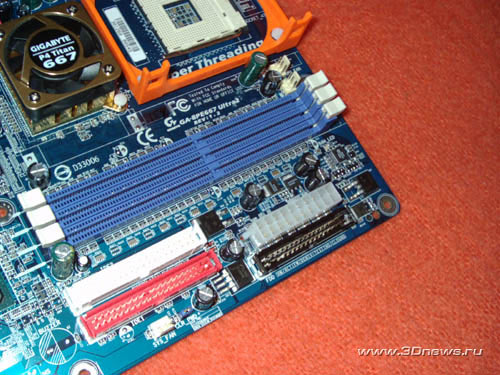  Gigabyte 8PE667 Ultra2 DIMMs 