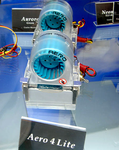  Cooler Master AERO 4 Lite 