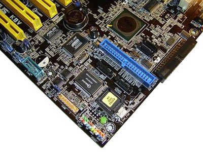 Asus K8V Deluxe Corner
