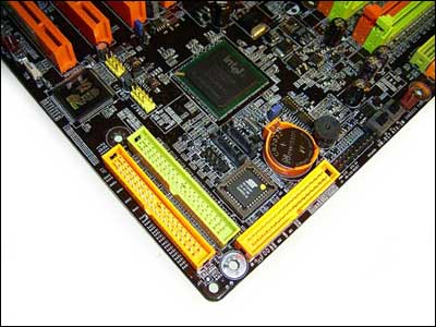 Dual-channel HPT372N RAID controller