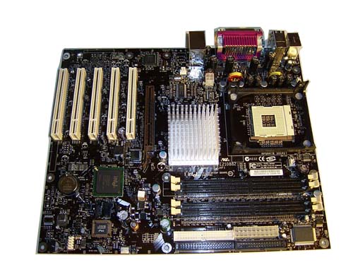Intel D875PBZ  (Intel 875P Canterwood) 