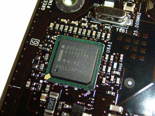Intel D875PBZ  (Intel 875P Canterwood) 