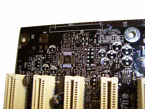 Intel D875PBZ  (Intel 875P Canterwood) 