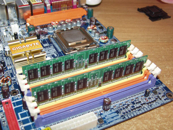  DDR2 