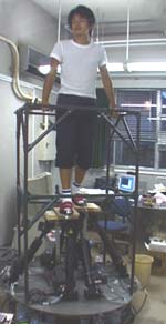 Японский симулятор движения по пересеченной местности GaitMaster