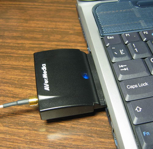 PCMCIA TV ����� AverTV CardBus Plus