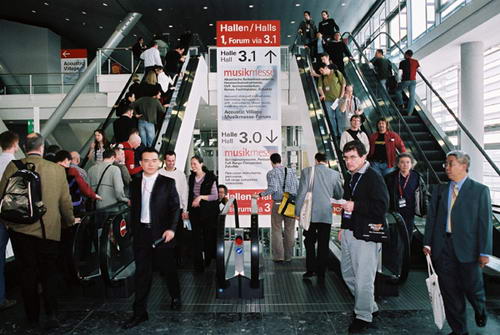 Musikmesse 2005, состоявшаяся в городе Франкфурт-на-Майне