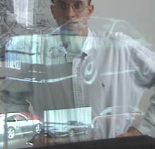 голографический дисплей