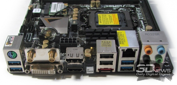  ASRock Z77E-ITX задняя панель 