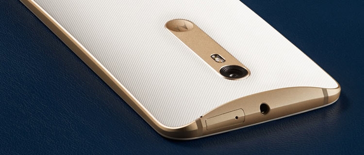 Motorola сообщила полный список смартфонов, которые получат Android 7.0