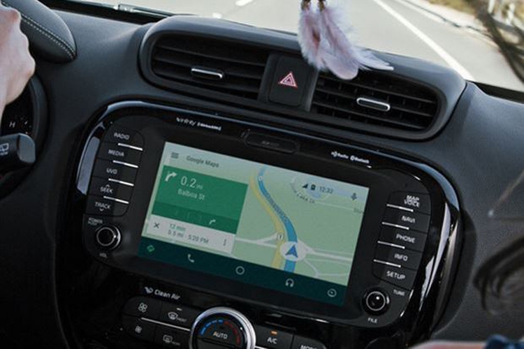 Система Android Auto научилась откликаться на «OK Google»