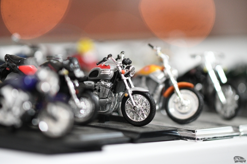 f/1.4, 1/160, ISO 2000