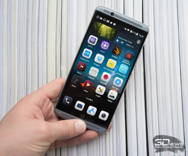 Лишь каждый десятый россиянин пользуется подержанным телефоном